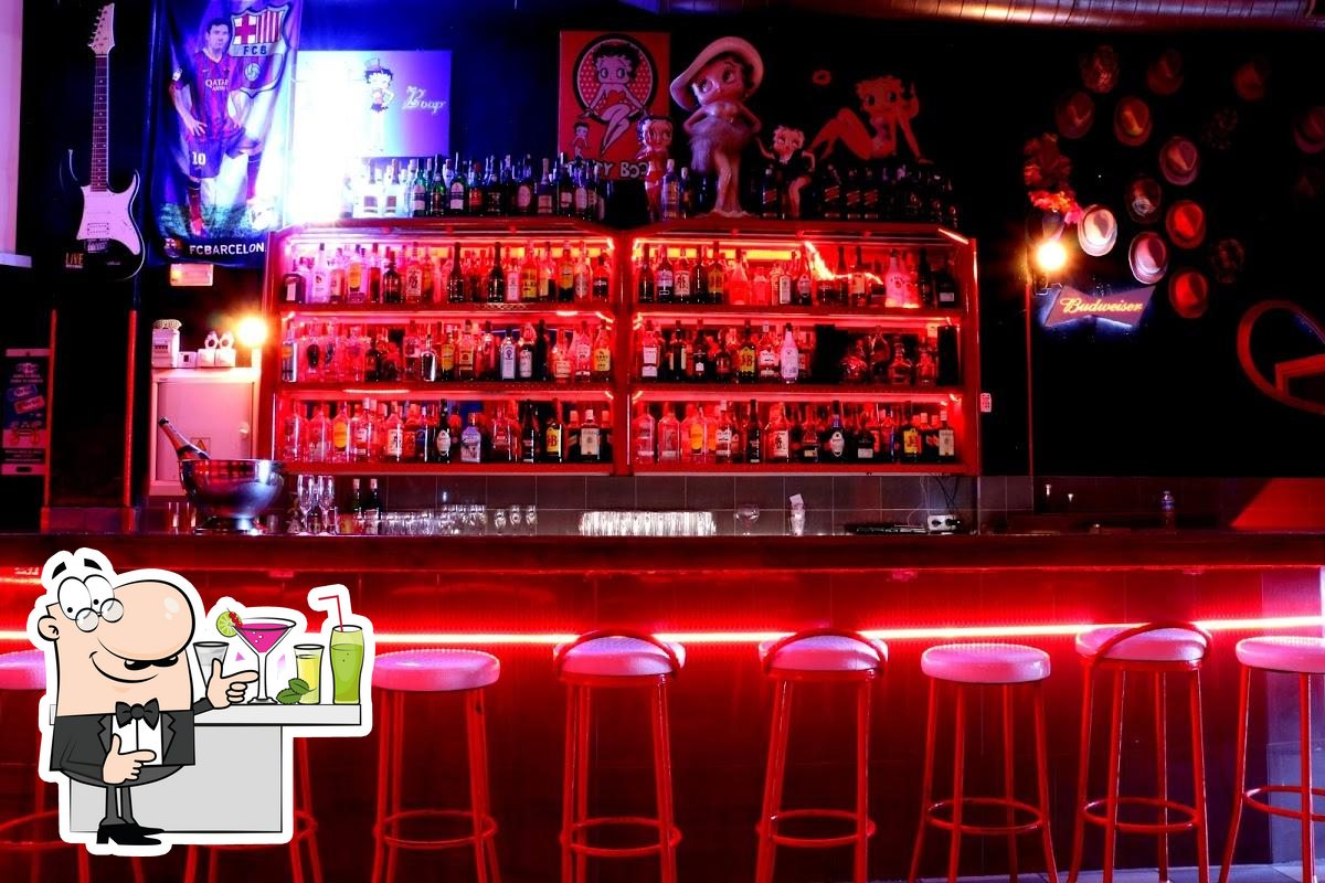 La Luna Strip Club in Benalmádena - Restaurant reviews