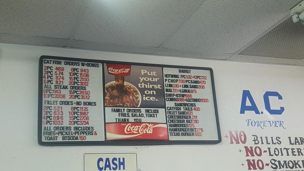 Menu at Ronnie's Catfish & More restaurant, Dallas, E Red Bird Ln