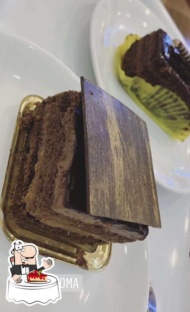 Discover 82 chocolate cake theobroma best  indaotaonec