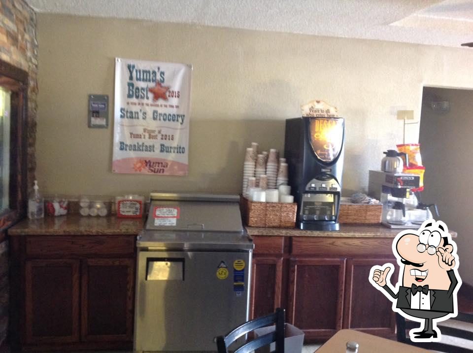 Stan's Grocery, 1920 S 1st Ave in Yuma Restaurant menu and reviews