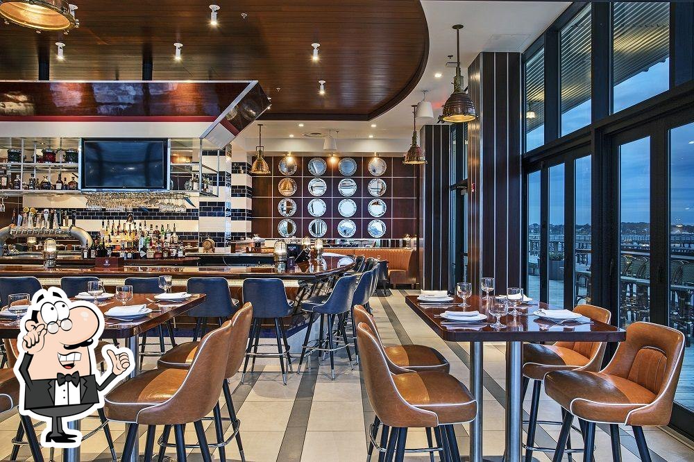 Reelhouse Marina Bay in Quincy Restaurant menu and reviews