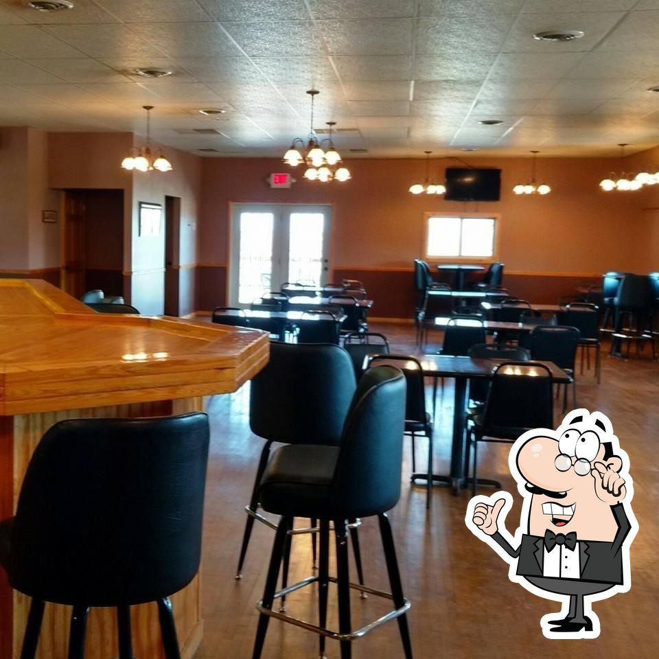 Bonnie & Clyde's II in Westbrook Restaurant menu and reviews