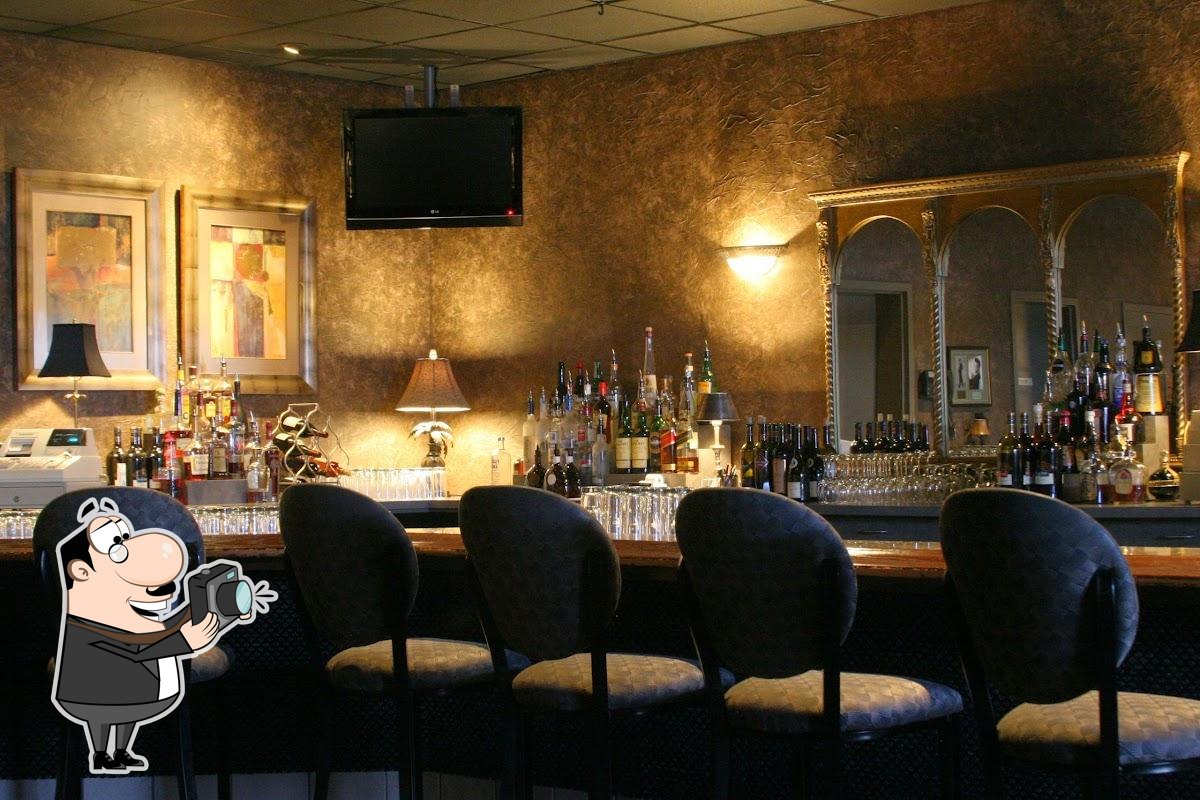 Touche The Night Club in Overland Park - Restaurant reviews