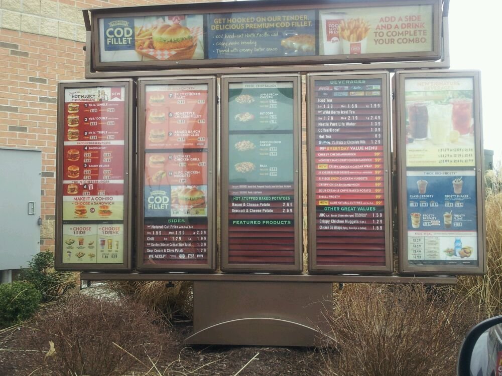 Menu at Wendy's fast food, Belleville, 333 Franklin Ave