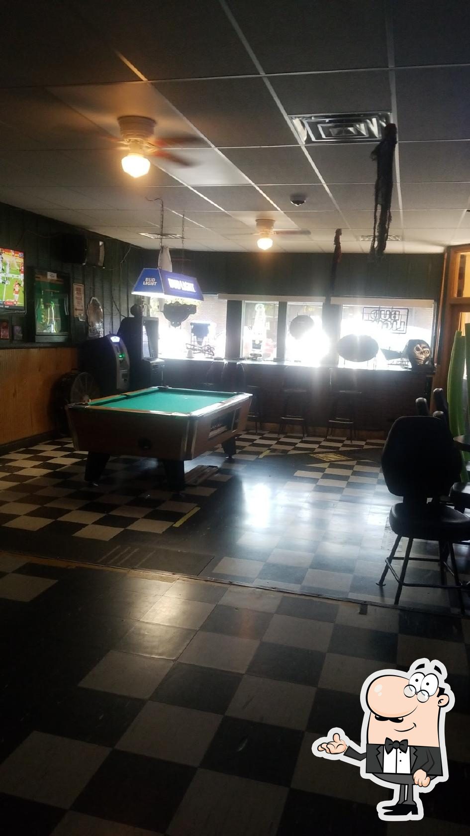 Bogies Sports Bar, Morris - Restaurant menu, prices and reviews