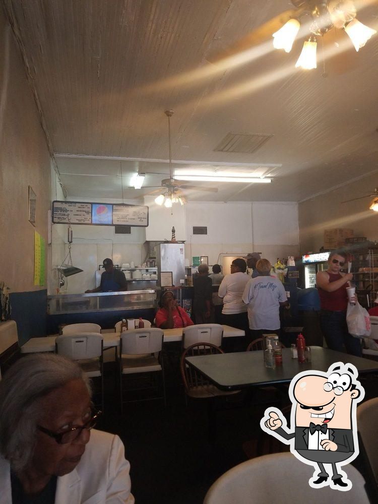 McColl Seafood House in McColl Restaurant reviews