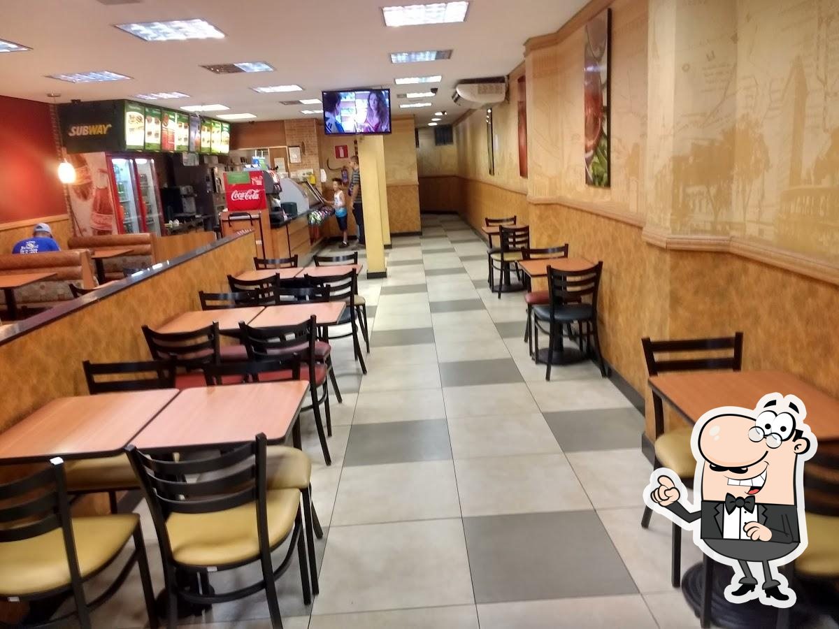 SUBWAY, Belo Horizonte - Avenida do Contorno 9735 - Fotos & Comentários de  Restaurantes - Encomendar Entrega Online