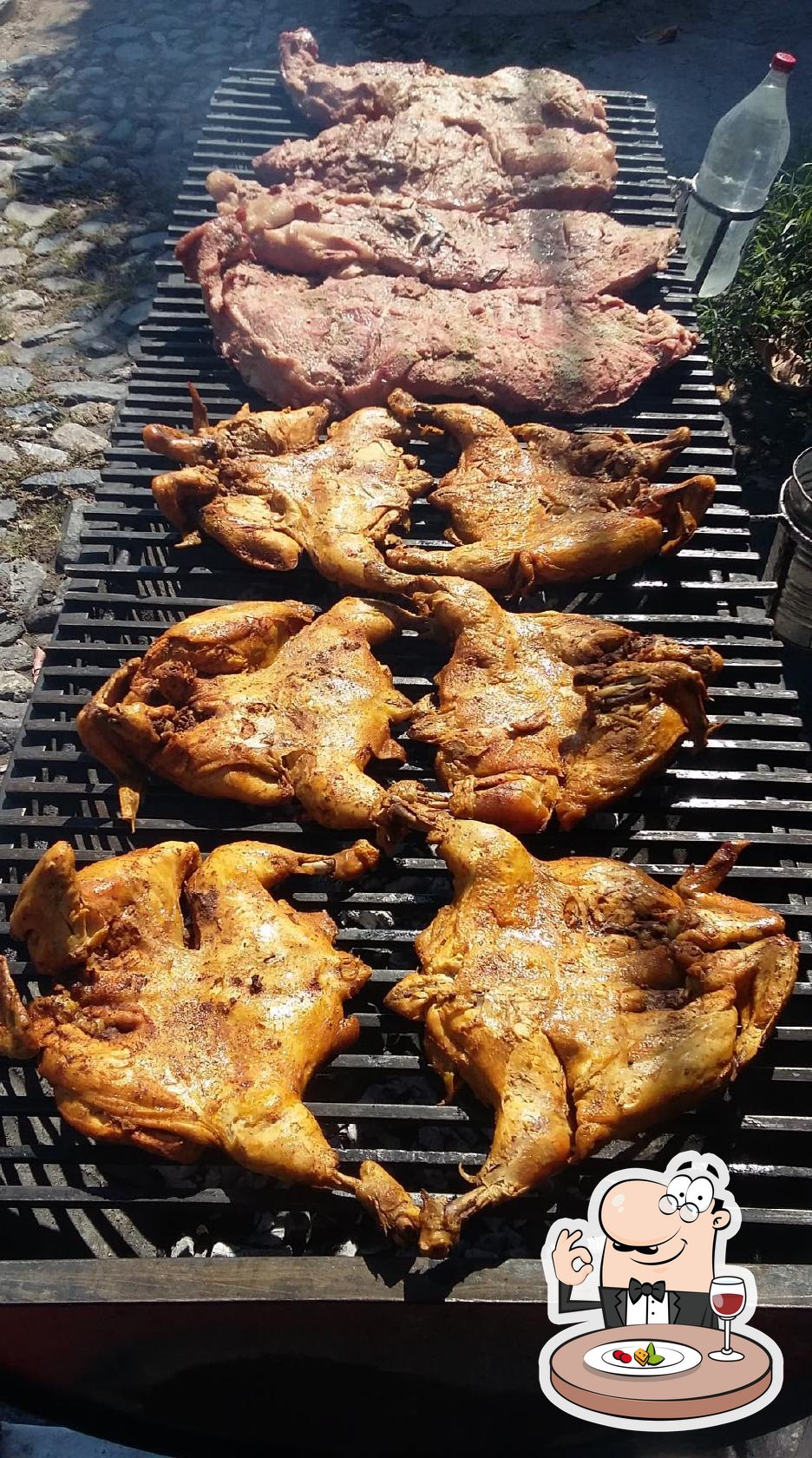 POLLOS Y COSTILLAS ASADOS LAS PALMITAS restaurant, Manzanillo