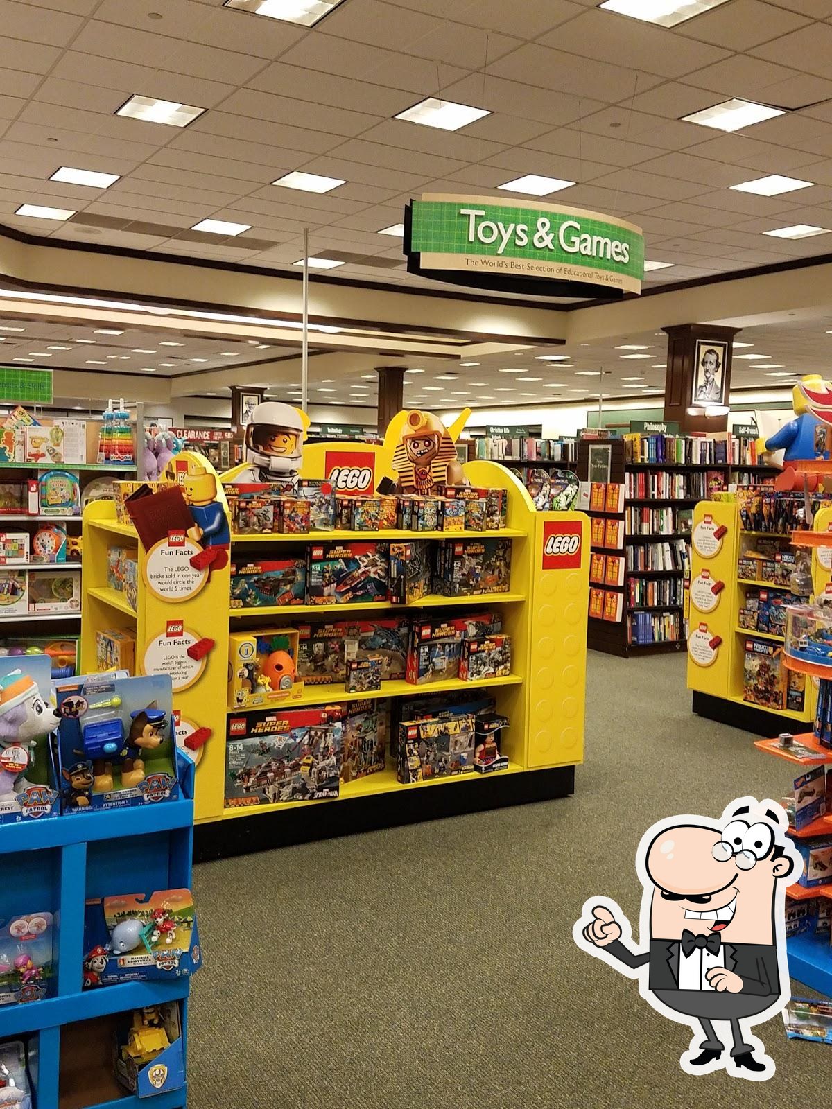 barnes and noble toys