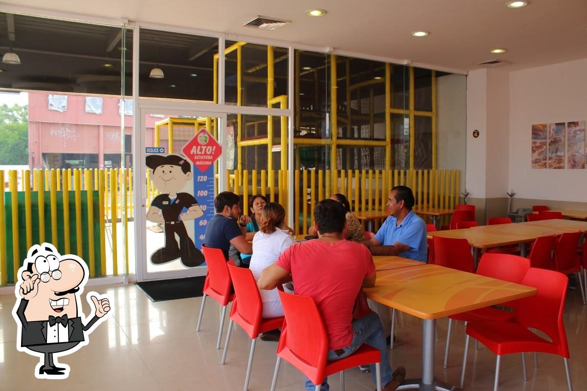 Domino's Pizza pizzeria, Cárdenas, Lázaro Cárdenas del Río Restaurant