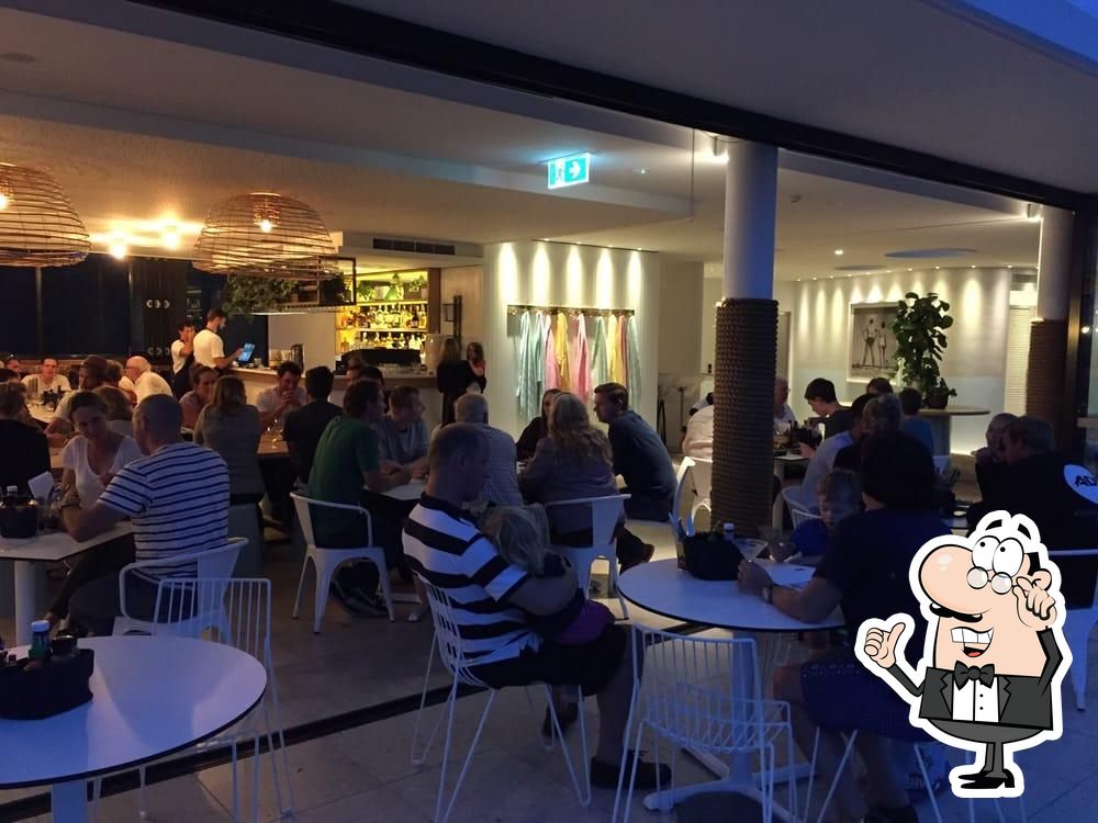Bar Mollymook