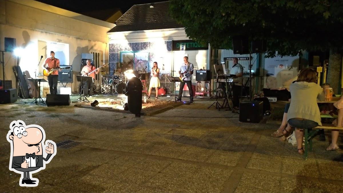 elfbar nachfüll pod läuft aus Bar-Tabac Presse Cigarette Electronique Le Clementin, Varennes-Vauzelles