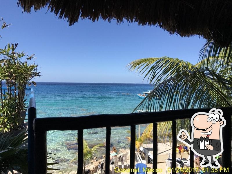 Tikila Bar, San Miguel de Cozumel - Restaurant reviews