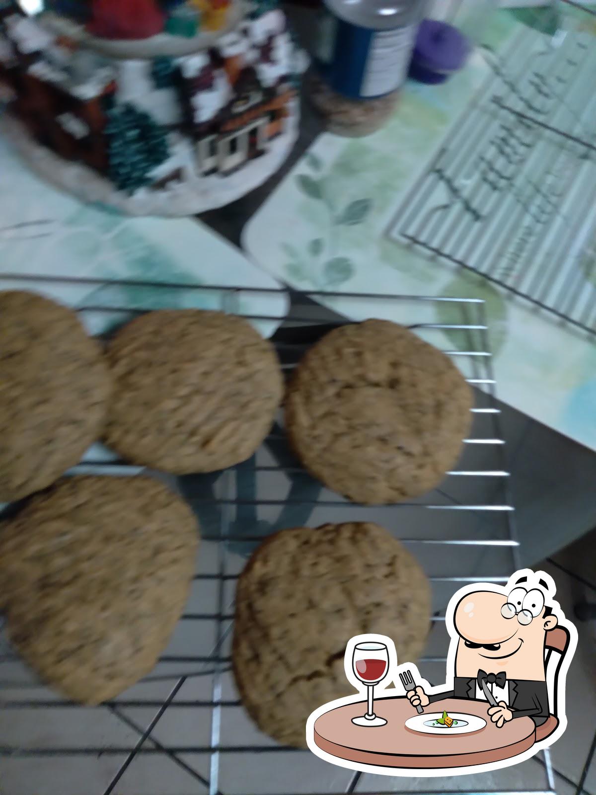 Bro's 'n Dem's Edible Bakery in California City Restaurant reviews