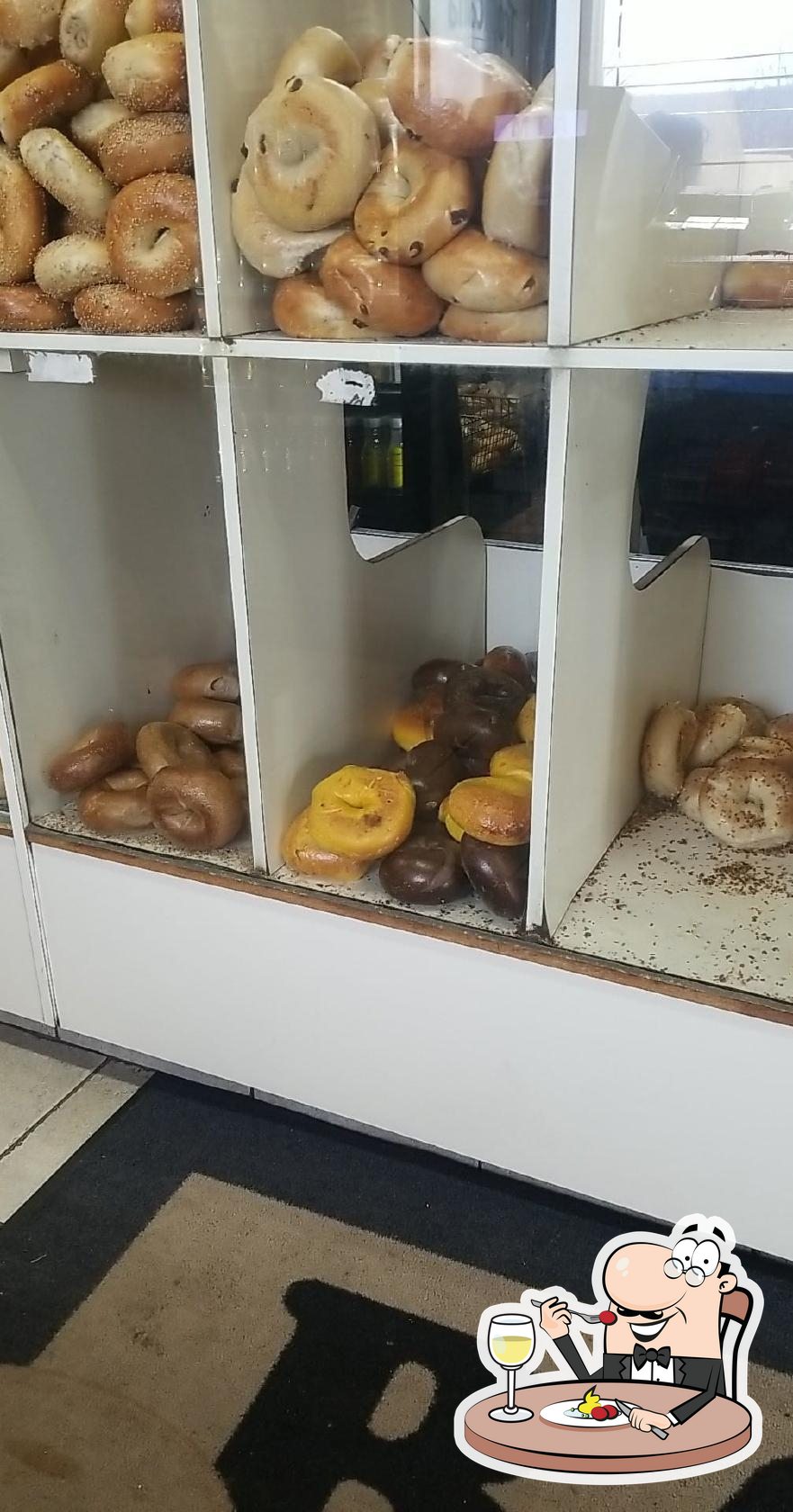 Bagel Train, 150 Orange Ave in Suffern Restaurant menu and reviews