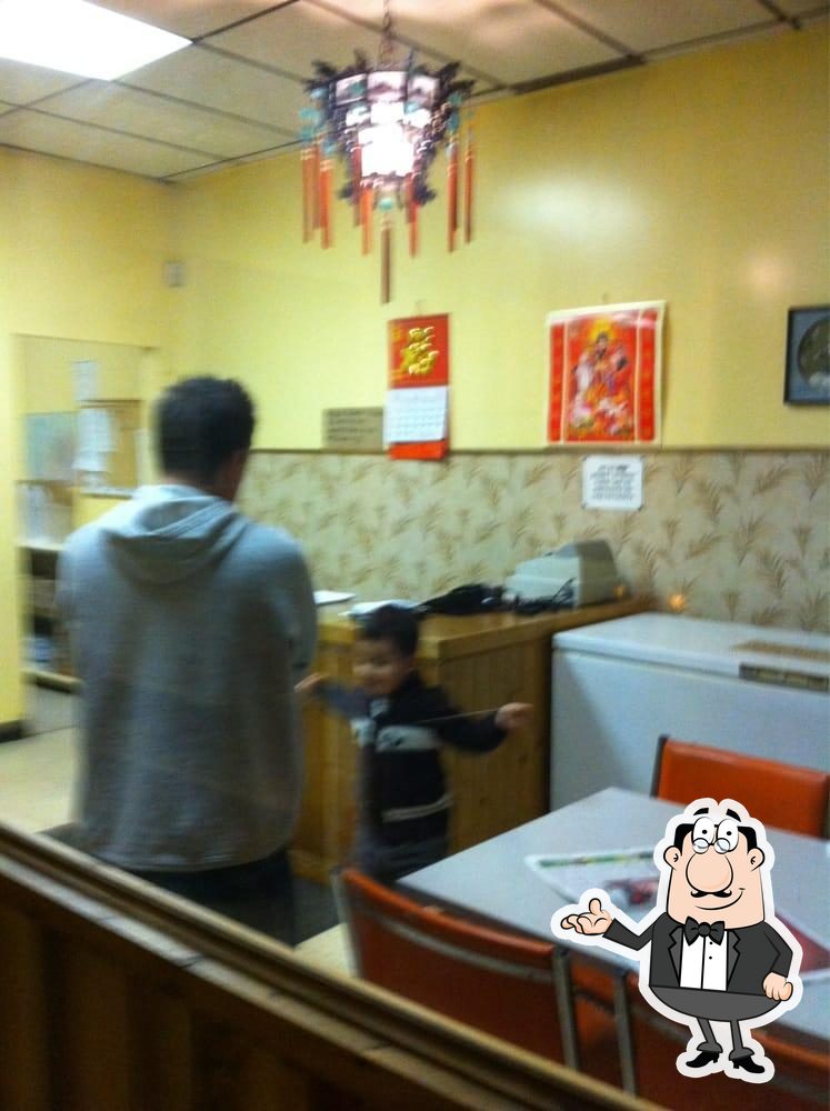 East Lake Chinese Food Winnipeg Restaurant Menu Prices And Reviews