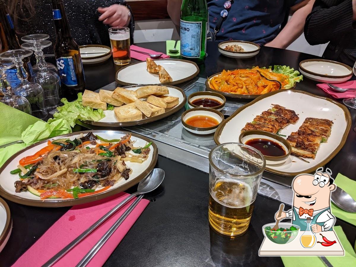 Bong - Barbecue Coréen - Table bien servie - Picture of Bong