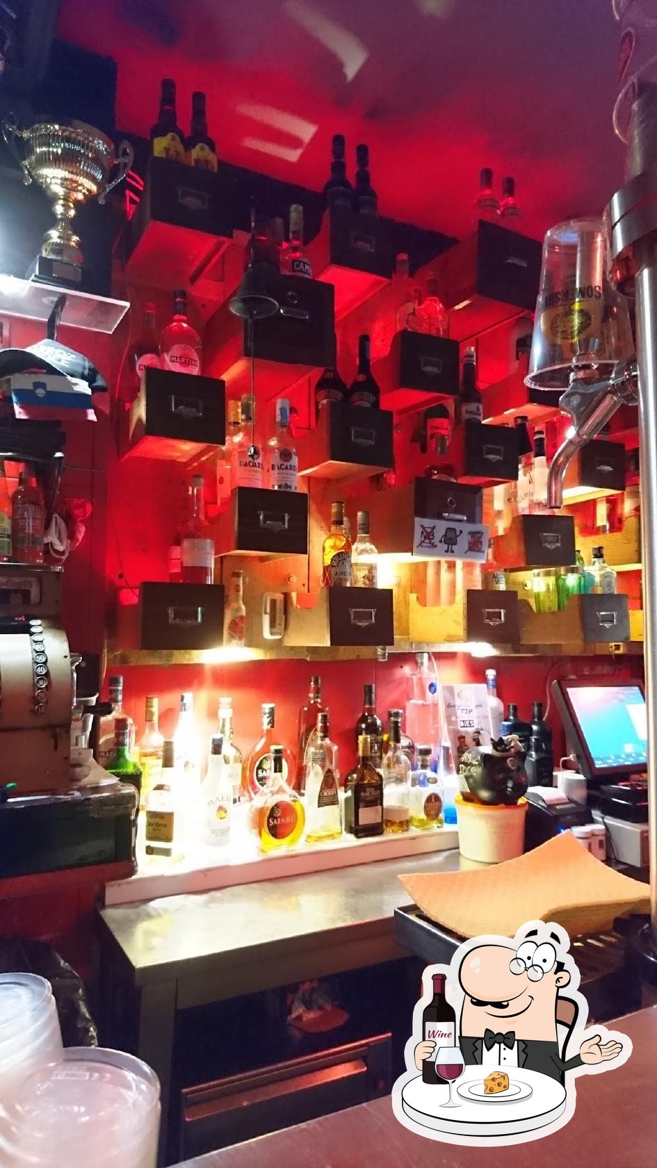Arroz Doce pub & bar, Lisbon, R. da Atalaia n119 - Restaurant menu and  reviews