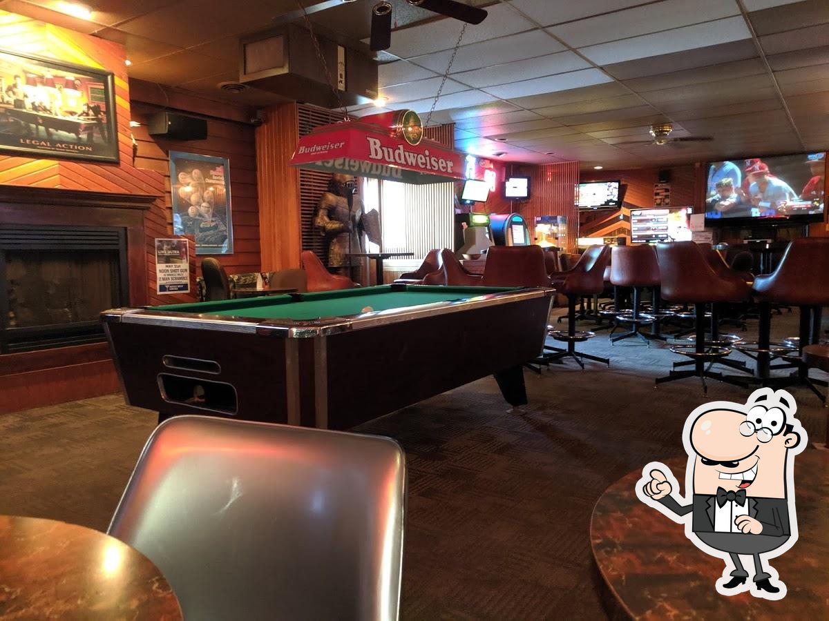 Office West Lounge in Omaha Restaurant reviews