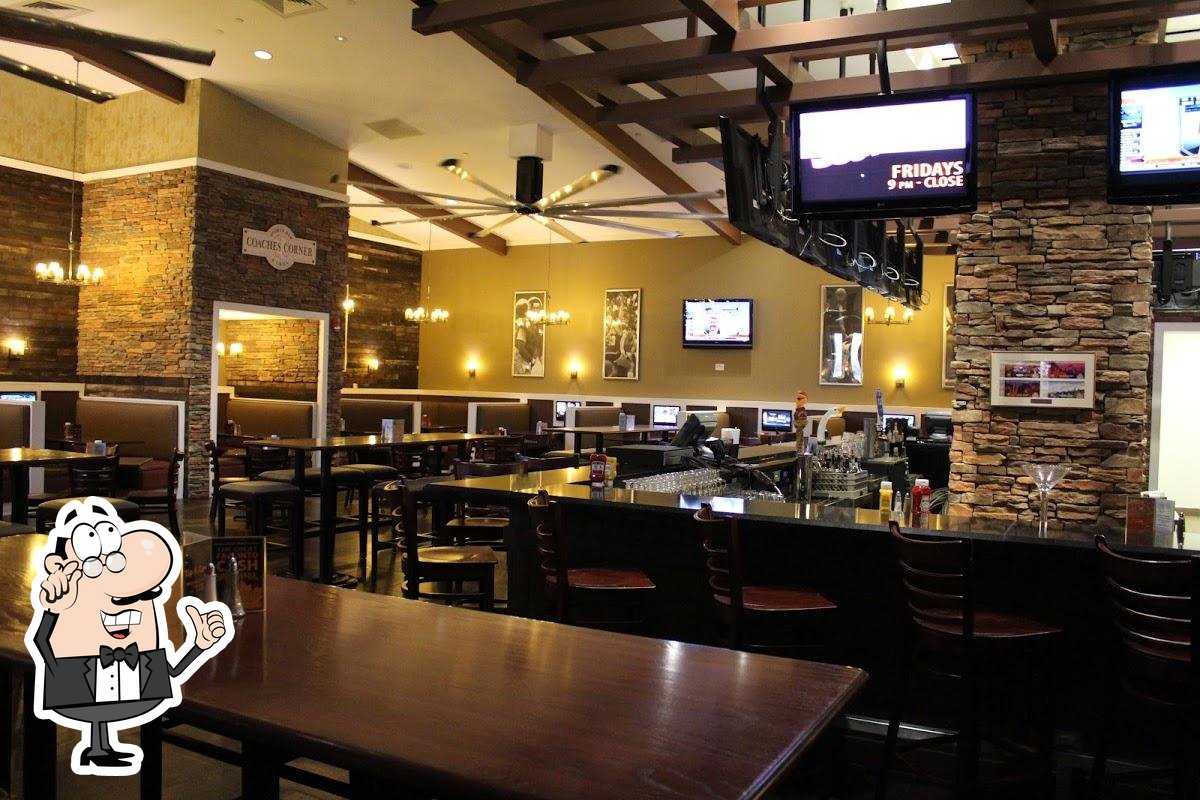 Coaches Corner Sports Bar & Grill in Clinton Restaurant reviews