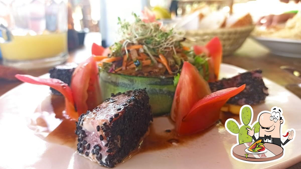 Tritón restaurant, Zihuatanejo Restaurant reviews