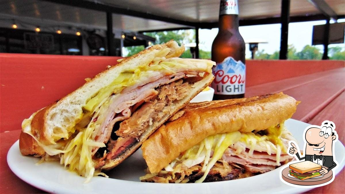 2020 Tavern in Tega Cay Restaurant menu and reviews