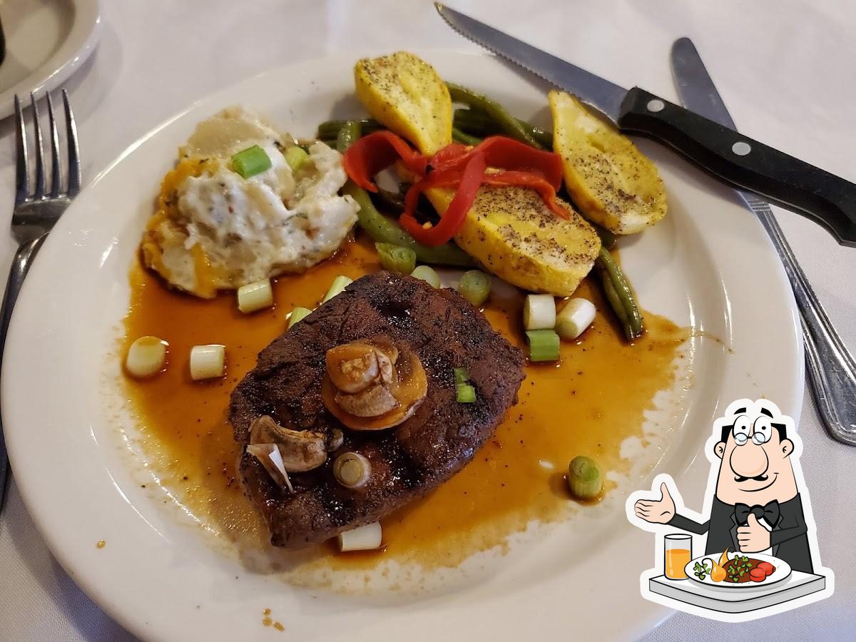 Tom's On Main in Yazoo City Restaurant menu and reviews