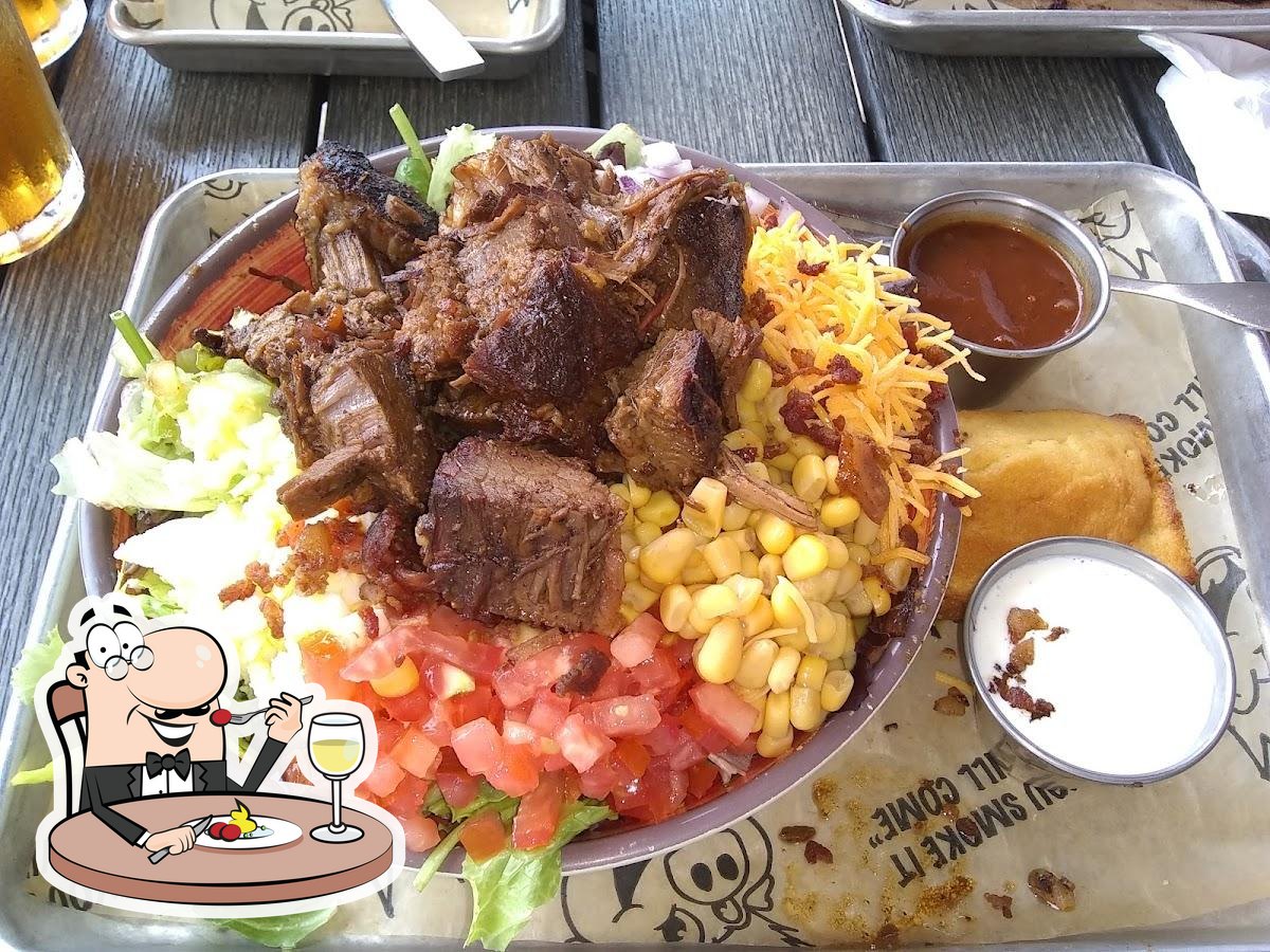 BBQ King Smokehouse and Tavern in Huntley Restaurant menu and reviews