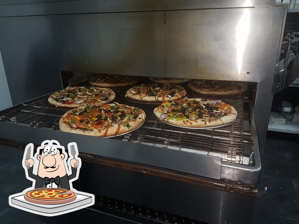 Pizzeria Tramonto, Zaandam Restaurant menu and reviews