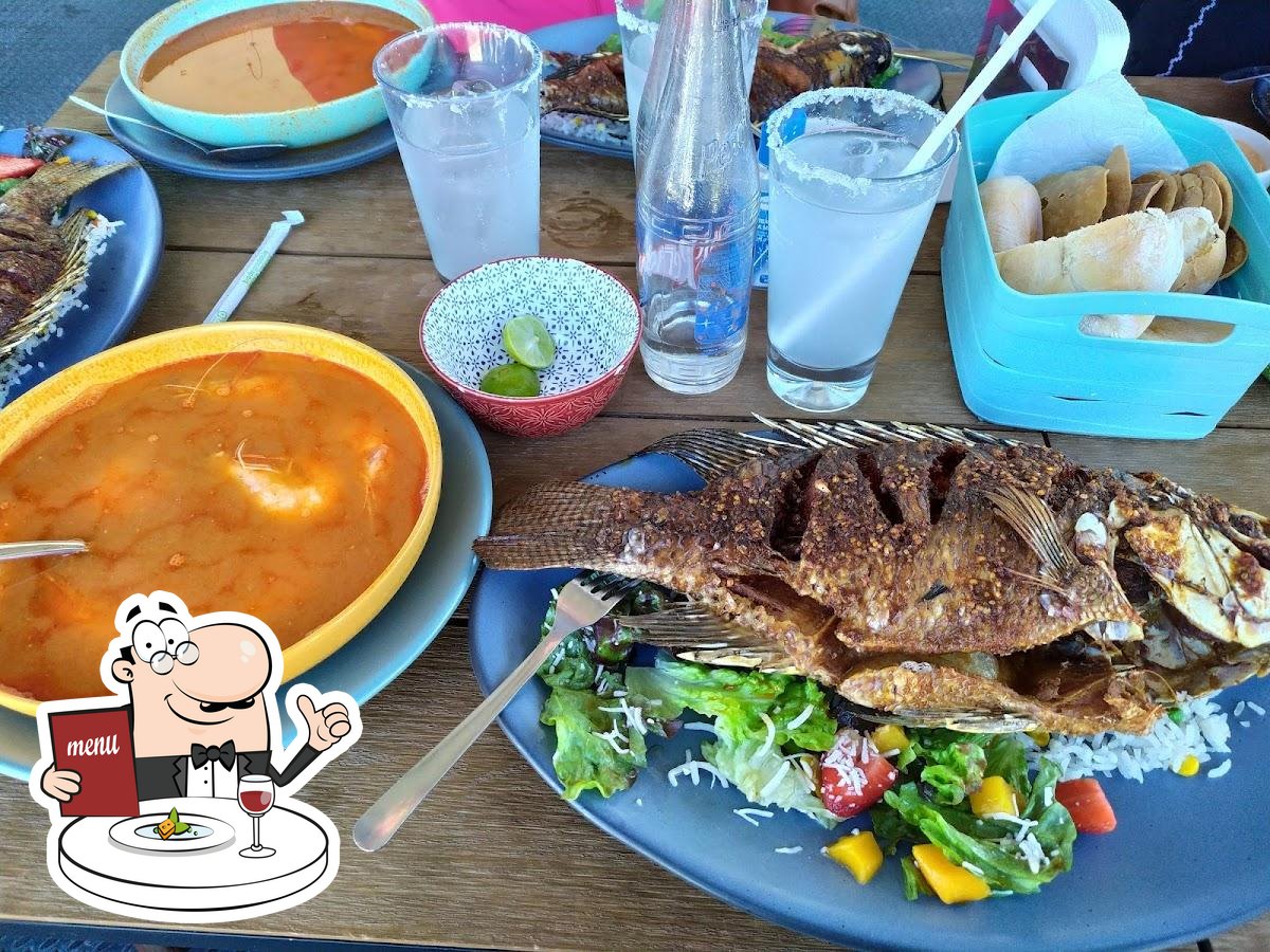 Restaurante de Mariscos San Rafael, San Hipólito Xochiltenango, Sin nombre  No. 53 LB - Restaurant reviews