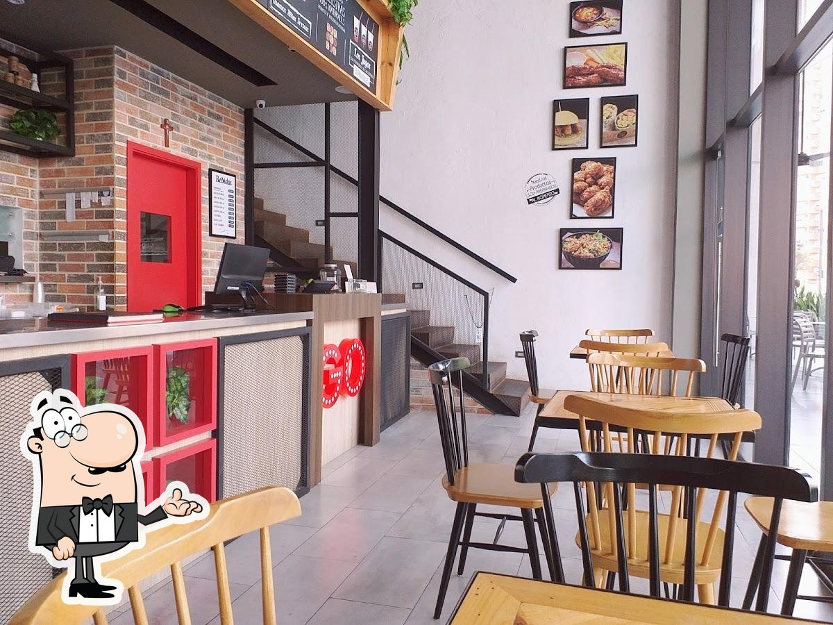 Alitas To Go restaurant, Barranquilla, Cra. 51B #79-60 - Restaurant reviews