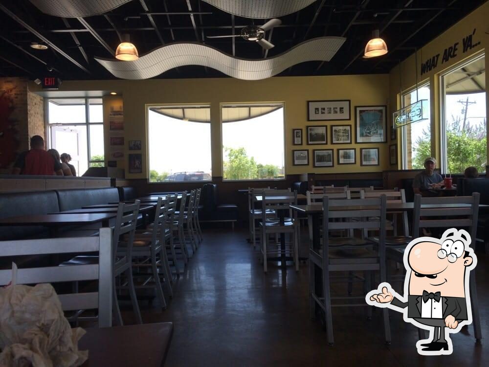 Raising Cane's Chicken Fingers in Keller Restaurant menu and reviews