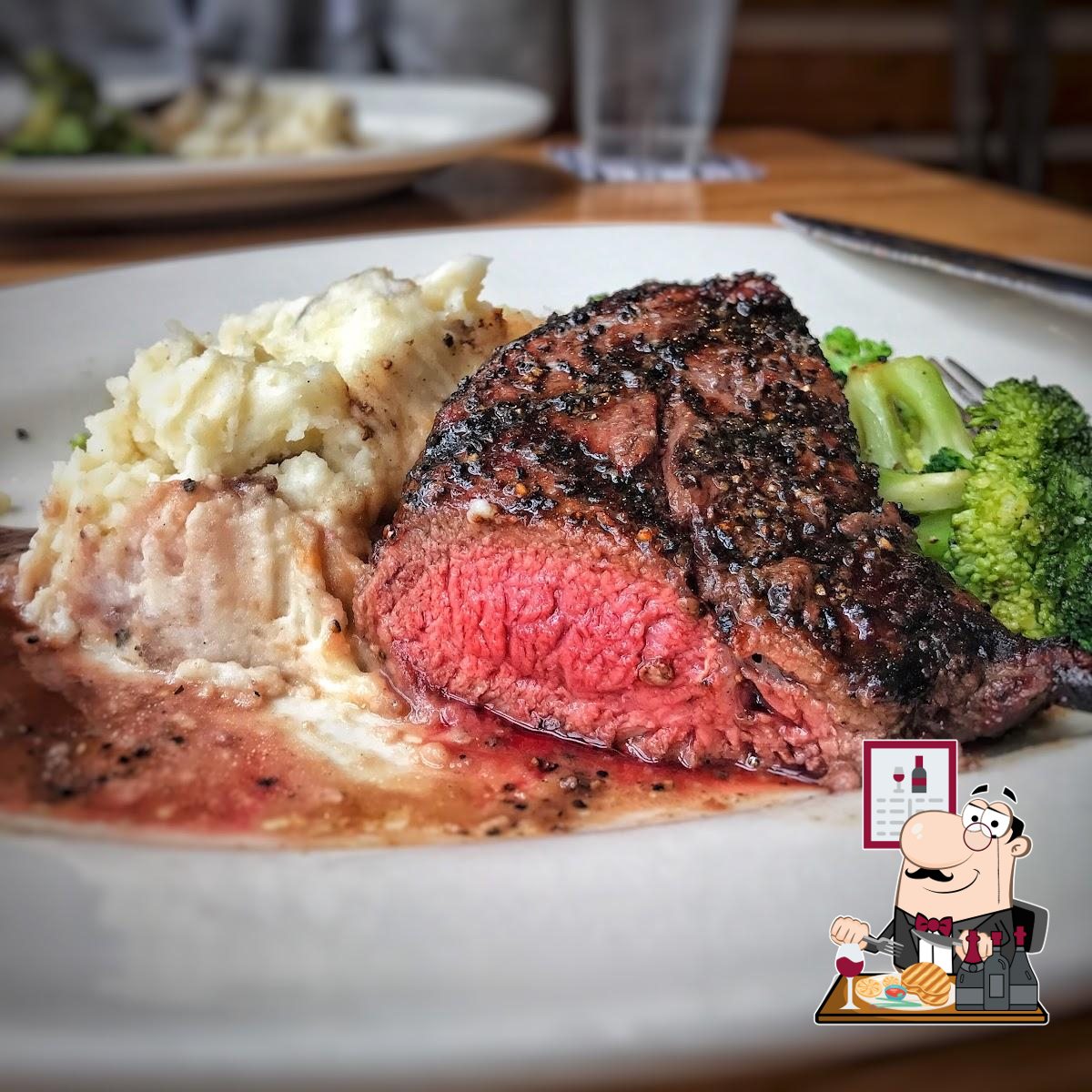 Twin Peaks, Atlanta, Buckhead - Restaurant menu, prices and reviews