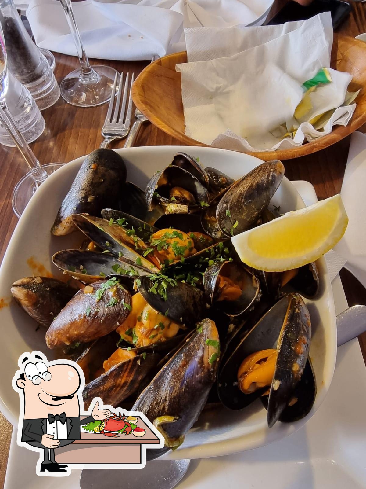 Blue Harbour London in Bromley - Restaurant menu and reviews