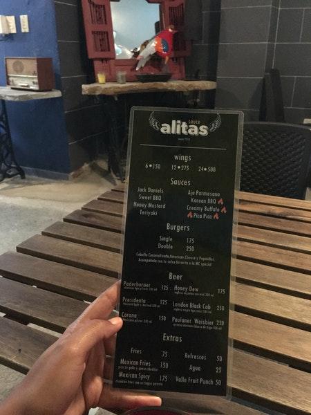 Menu at Sauce Alitas & Beer restaurant, Santo Domingo