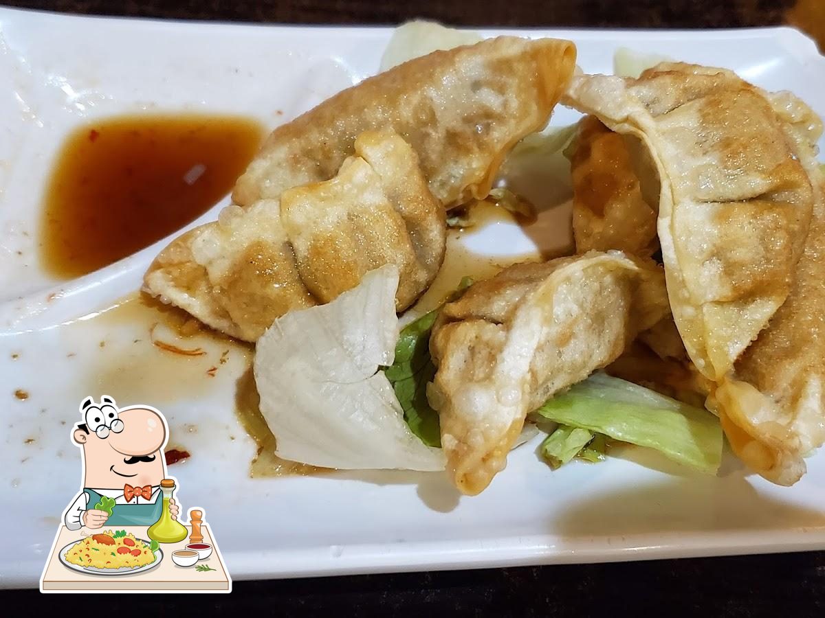 Saki Endless Sushi and Hibachi Grill Eatery, 11921 N Dale Mabry Hwy in