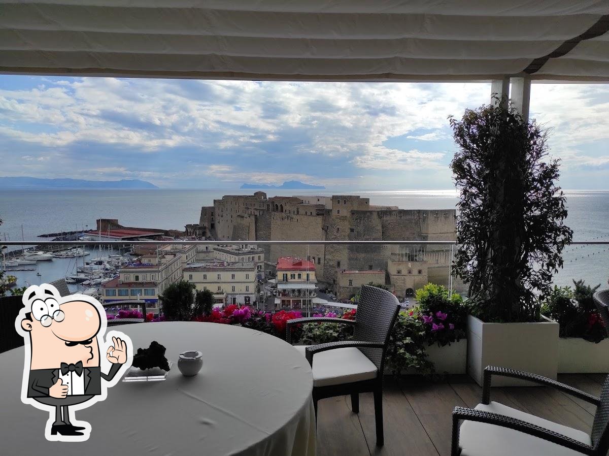 Caruso Roof Garden Napoli menu e recensioni del ristorante italiana