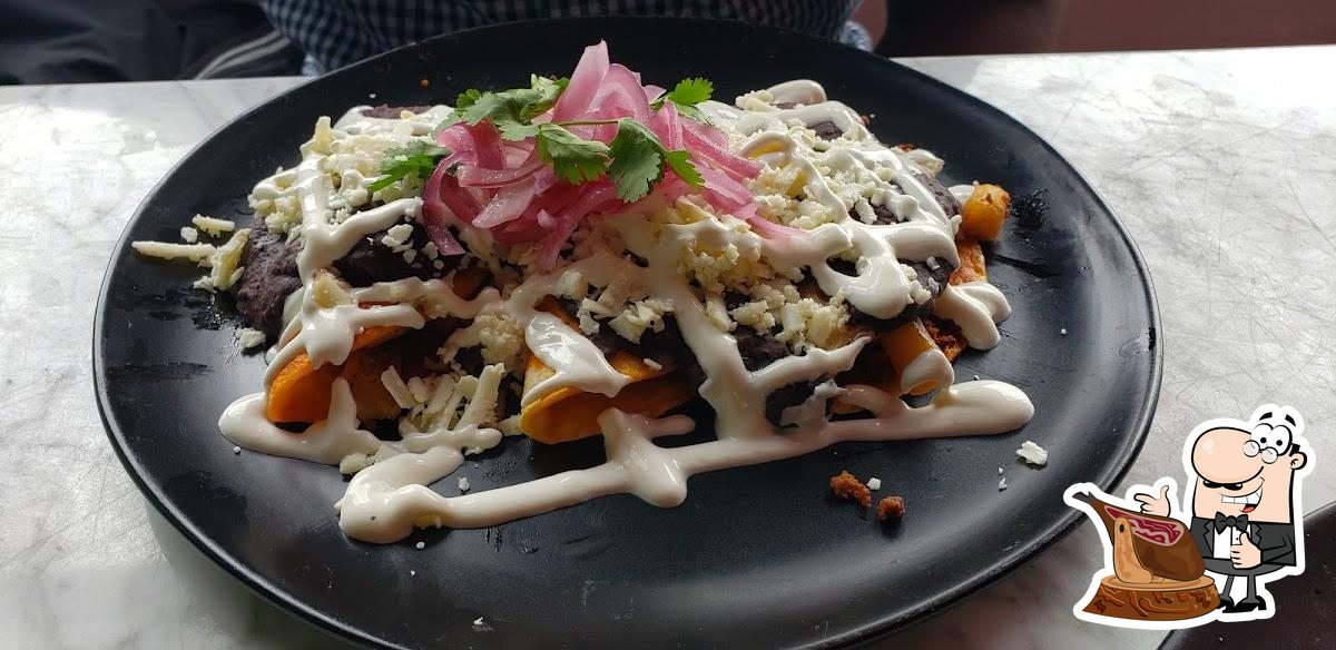 Wonderland Kitchen & Cocktails in Raleigh Restaurant menu and reviews