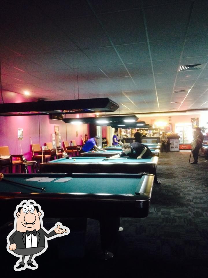 Cue 8 Bar Billiards Club in Clayton Restaurant reviews