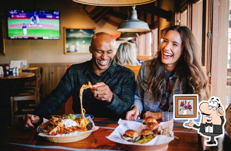 Islands Restaurant Brea, 250 S State College Blvd in Brea Restaurant