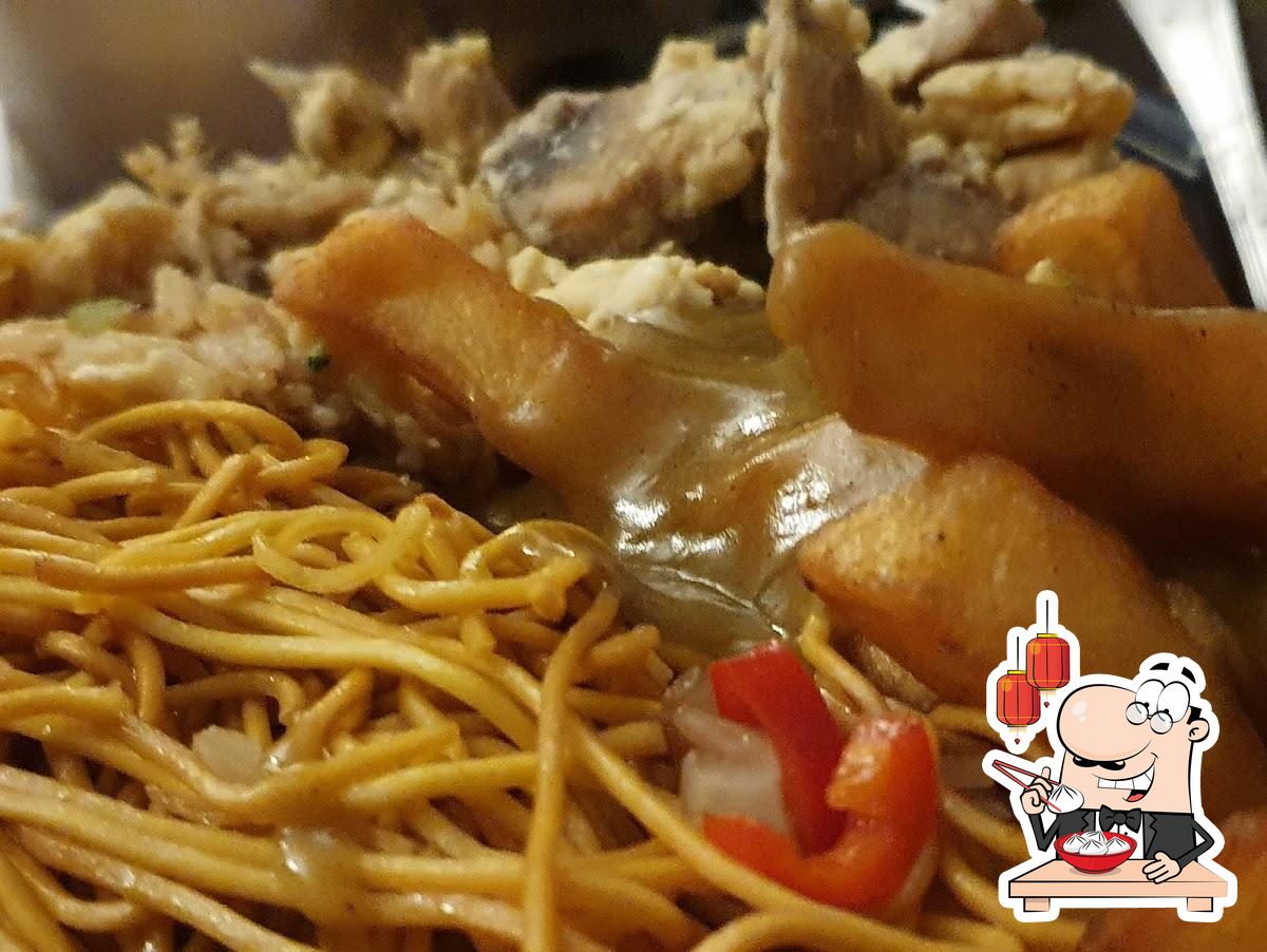 GOLDEN PHOENIX Chinese Takeaway, 105 Bolton Rd in Bury Restaurant