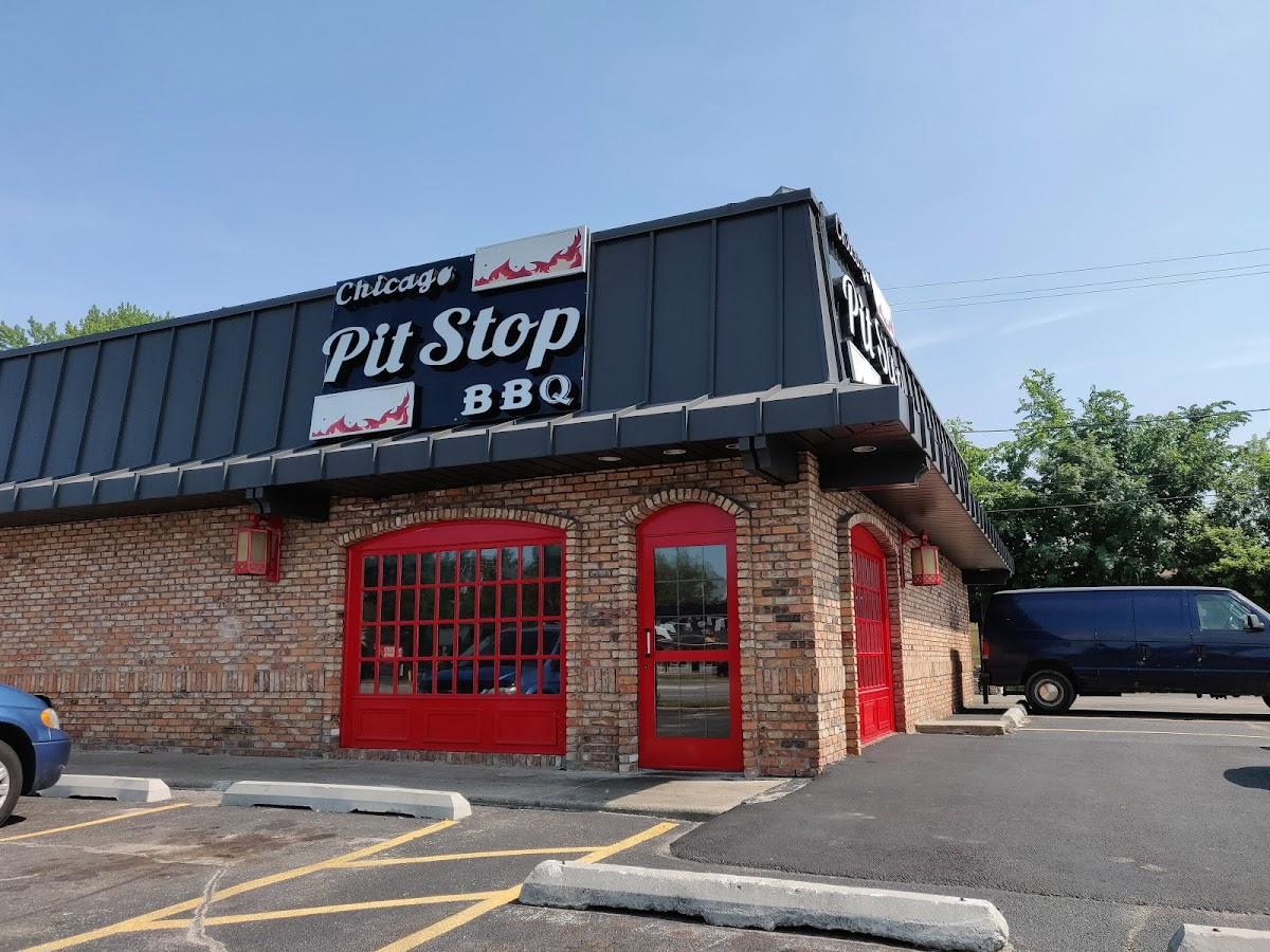 Chicago pit outlet stop bbq