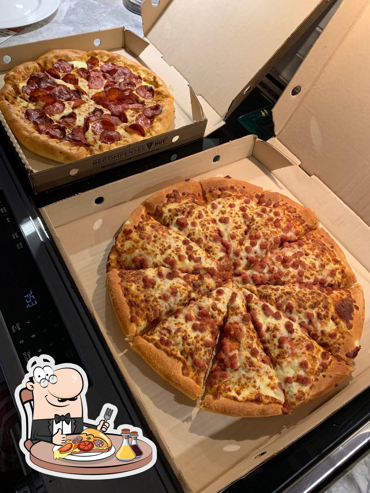 Pizza Hut in Midland Restaurant menu and reviews