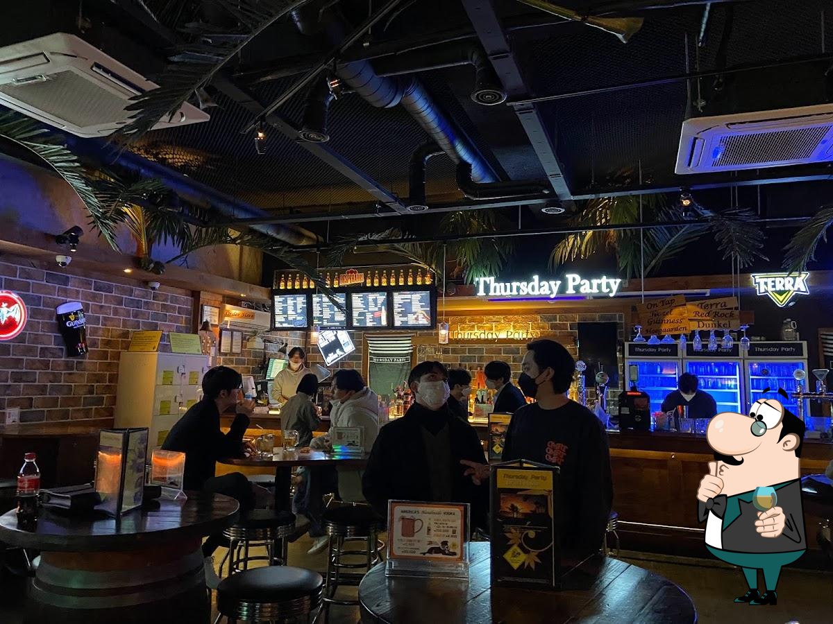 Thursday Party pub & bar, Seoul, 6 Itaewon-ro 27-gil - Restaurant reviews