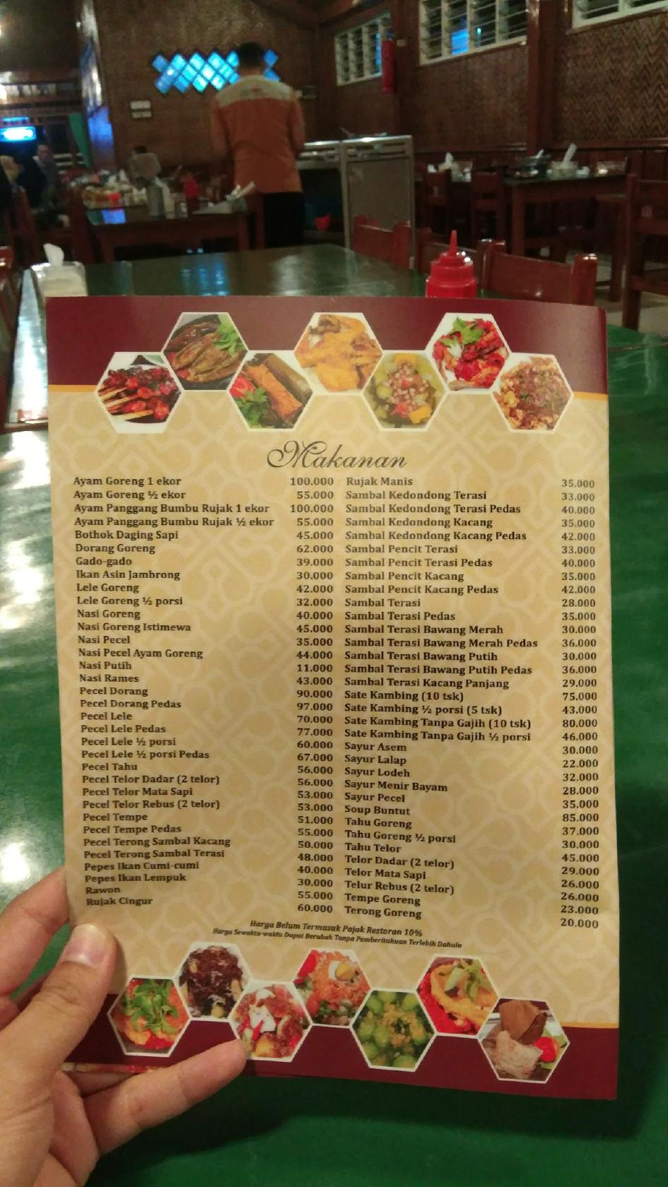 Menu at SRI Istana Ayam Goreng restaurant, Pandaan