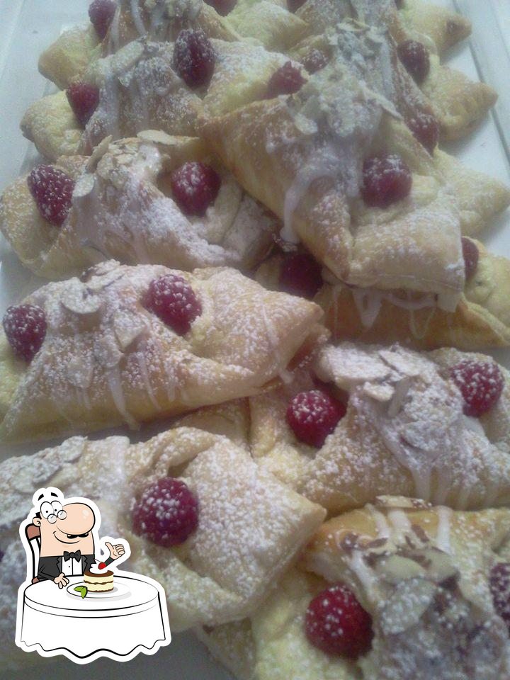It's A Divine Bakery, 6140 E Cave Creek Rd in Cave Creek Restaurant