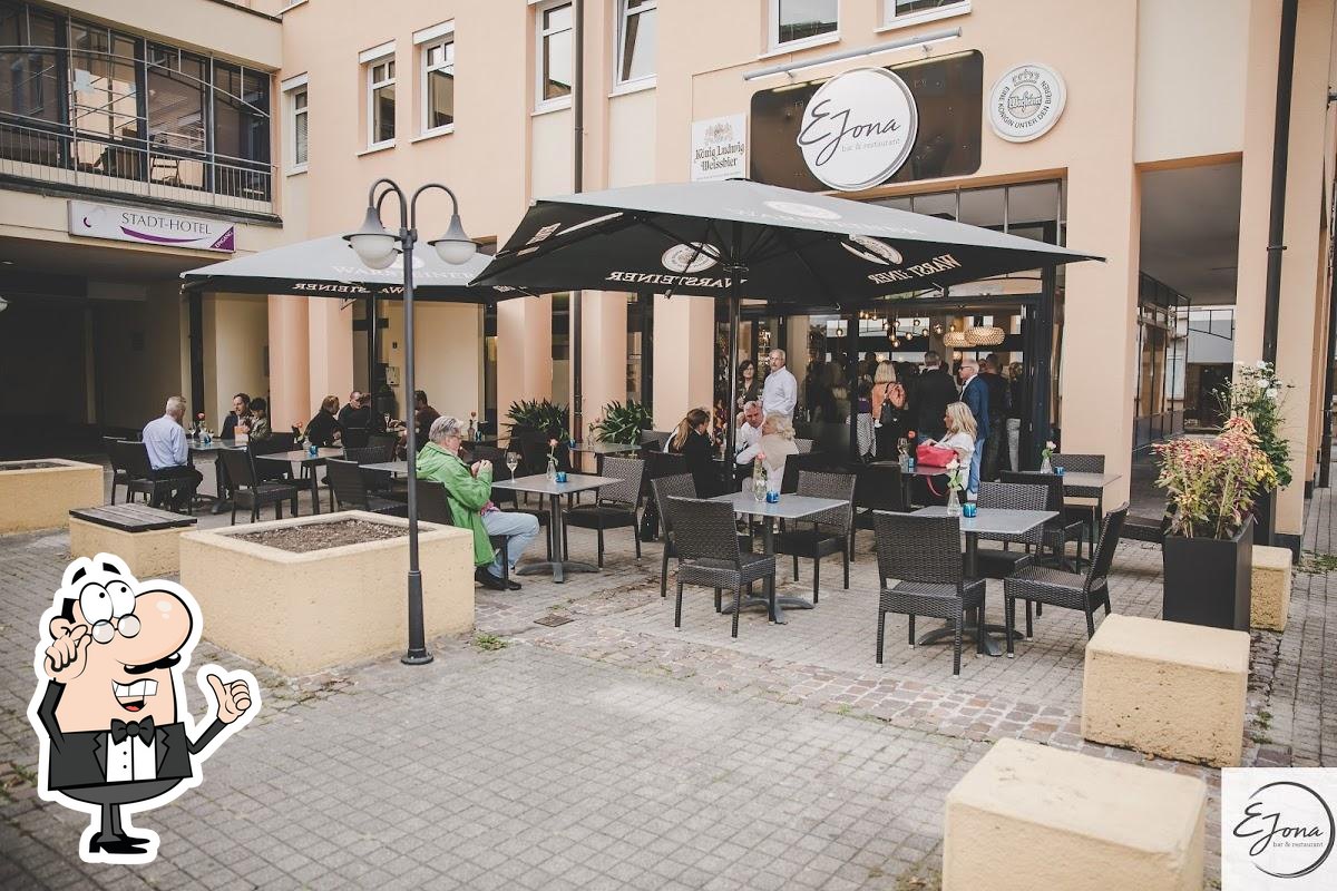 E Jona Bar Restaurant