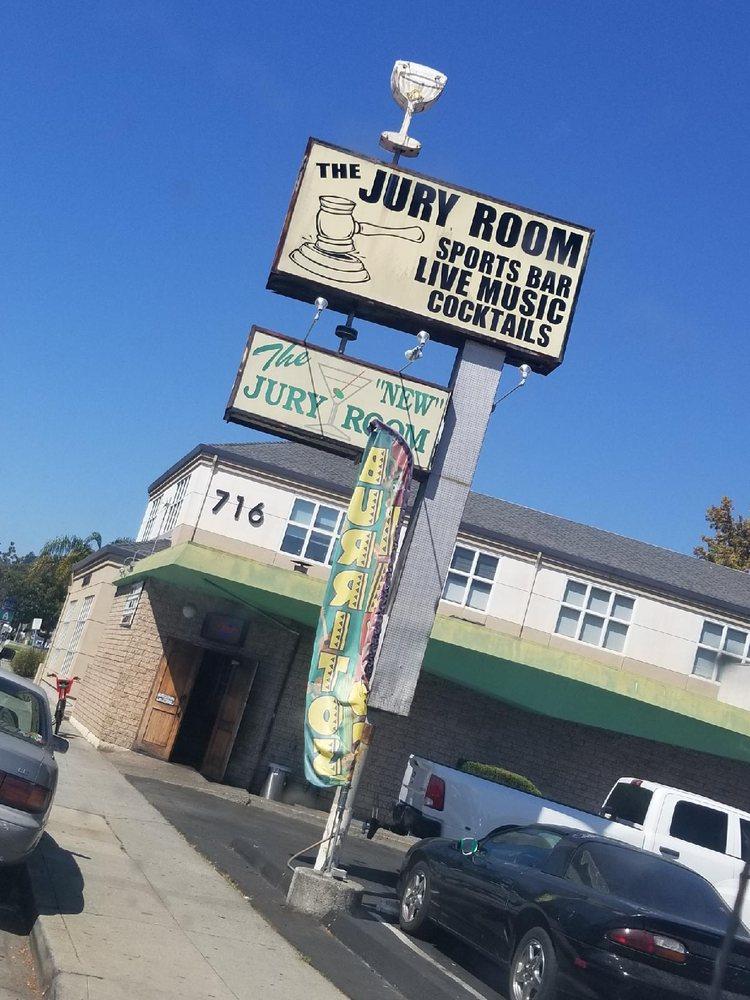 The Jury Room in Santa Cruz Restaurant menu and reviews