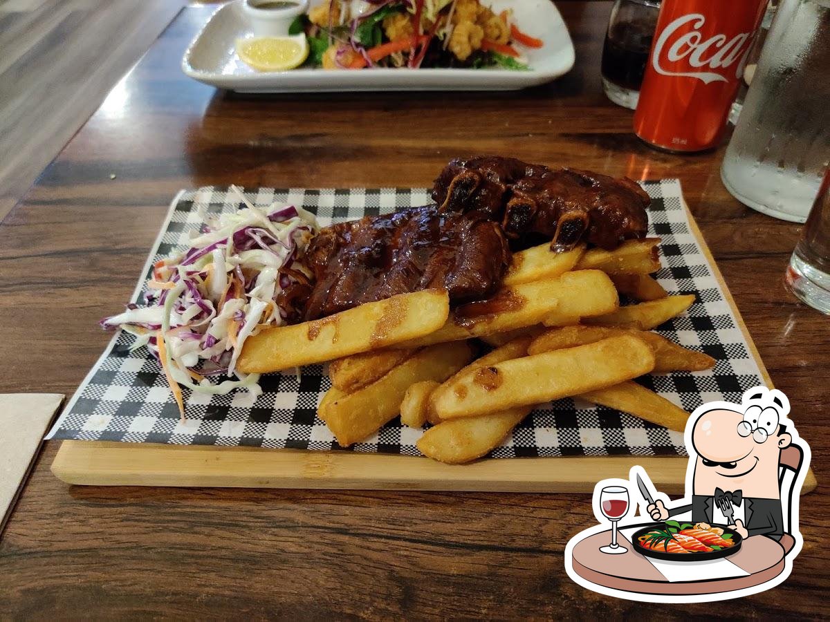 Pan & Grill, 50 Queen St in Busselton Restaurant menu and reviews