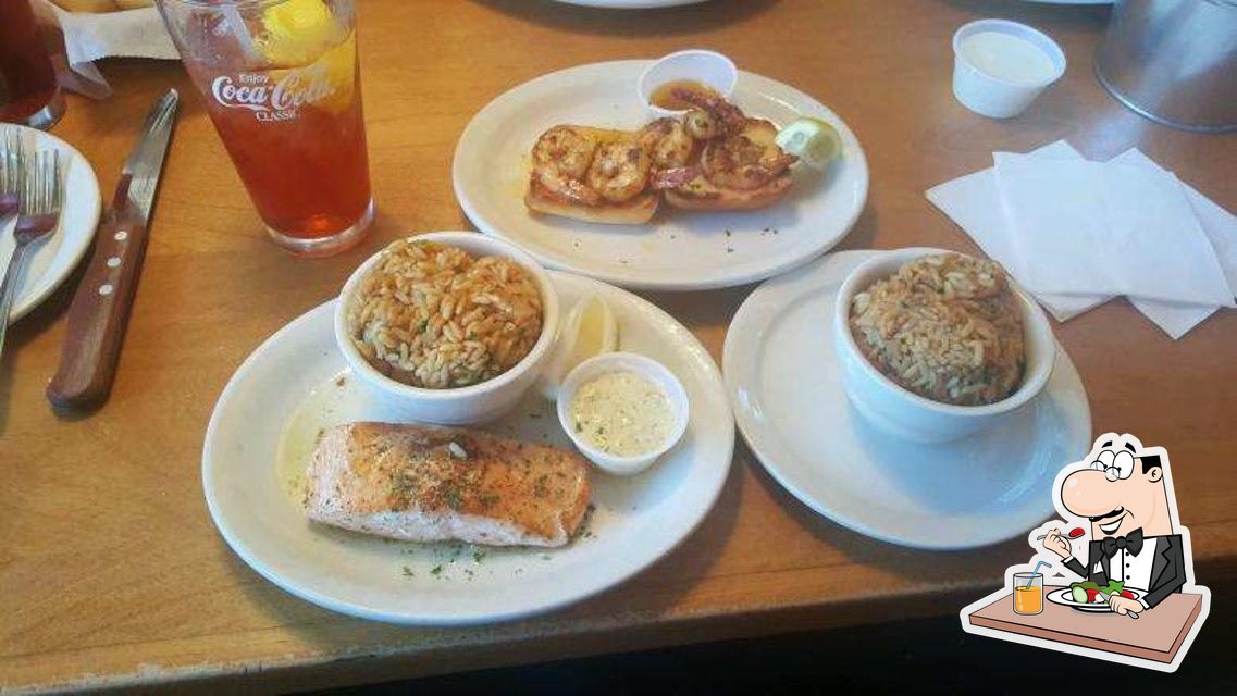 Texas Roadhouse in Grand Forks Restaurant menu and reviews